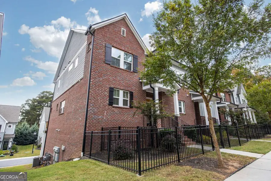 2736 Bell Drive Se, Smyrna, GA 30080 - Image #3