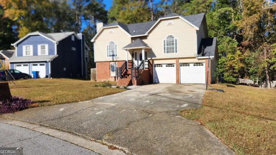 6305 Emerald Pointe Circle, Atlanta, GA 30349 - Image #2