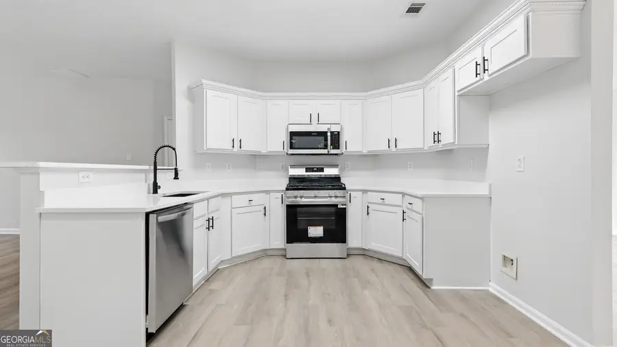 818 Pond View Court, Sugar Hill, GA 30518 - #2