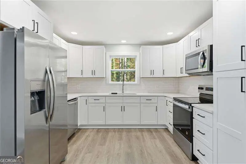 6219 Holly Ann Street Se, Acworth, GA 30102 - #3