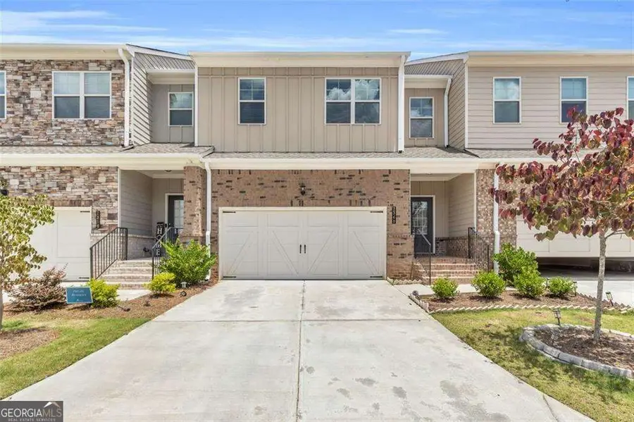 2340 Manor Pointe Drive, Cumming, GA 30041 - Image #2