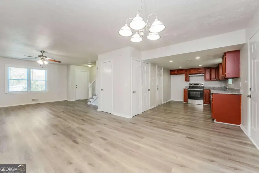 884 Third Street, Stone Mountain, GA 30083 - Image #2