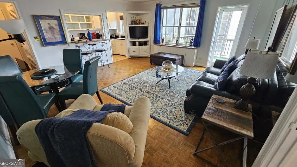 300 W Peachtree Street Ne #22N, Atlanta, GA 30308 - Image #1