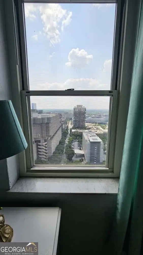300 W Peachtree Street Ne #22N, Atlanta, GA 30308 - Image #3