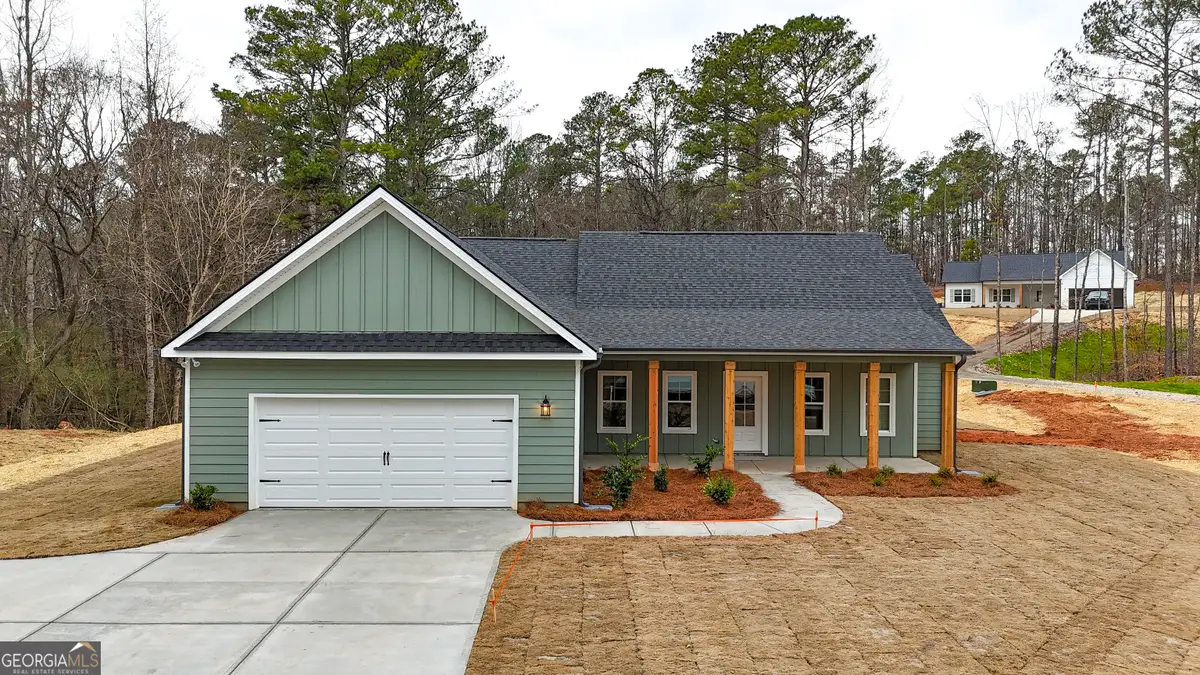 83 Derring Circle, Newnan, GA 30263 - Image #1