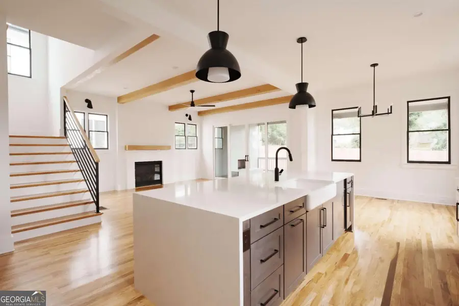 636 Hemlock Circle Se, Atlanta, GA 30316 - Image #3