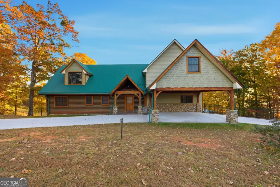 929 Hickory Nut Mountain Road, Tallulah Falls, GA 30573 - Image #2