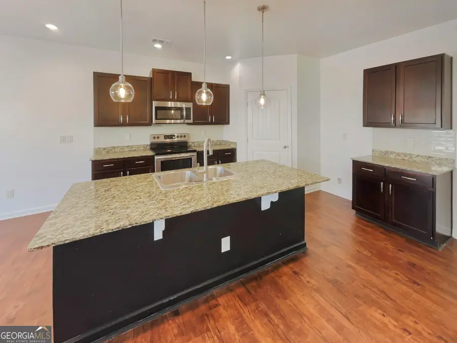 3934 Makeover Court, South Fulton, GA 30349 - Image #2