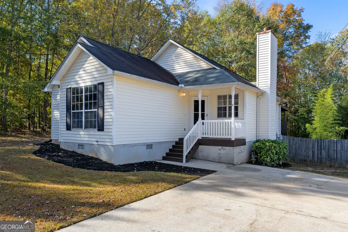 1229 N Hampton Drive, Hampton, GA 30228 - Image #1