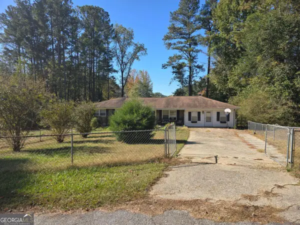 219 Briarwood Drive, Dallas, GA 30132