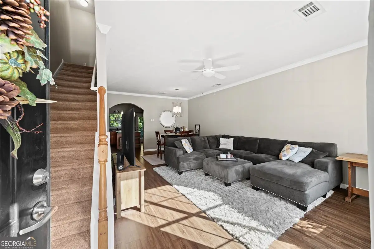 2064 Del Lago Circle Nw #10, Kennesaw, GA 30152 - Image #1