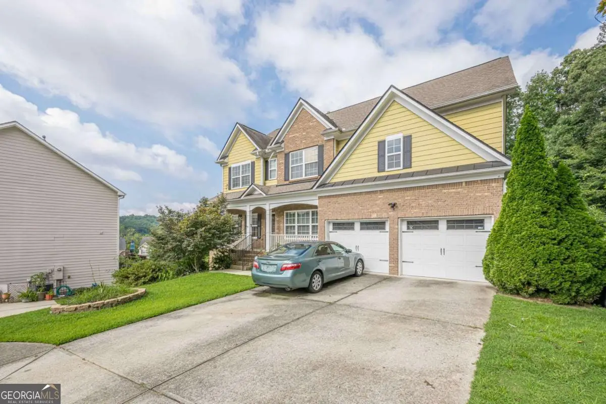 890 Sapphire Lane, Sugar Hill, GA 30518 - Image #1