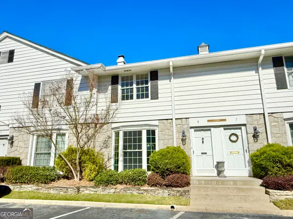 136 Peachtree Memorial Drive Nw #GA8, Atlanta, GA 30309