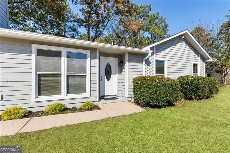 130 Forrest View Terrace, Johns Creek, GA 30022 - Image #2