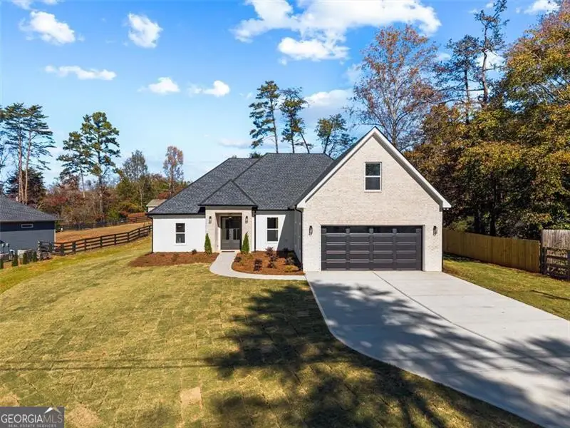 3715 Cameron Circle, Gainesville, GA 30506 - Image #2