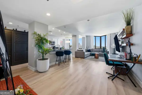 2870 Pharr Court South Nw #3002, Atlanta, GA 30305