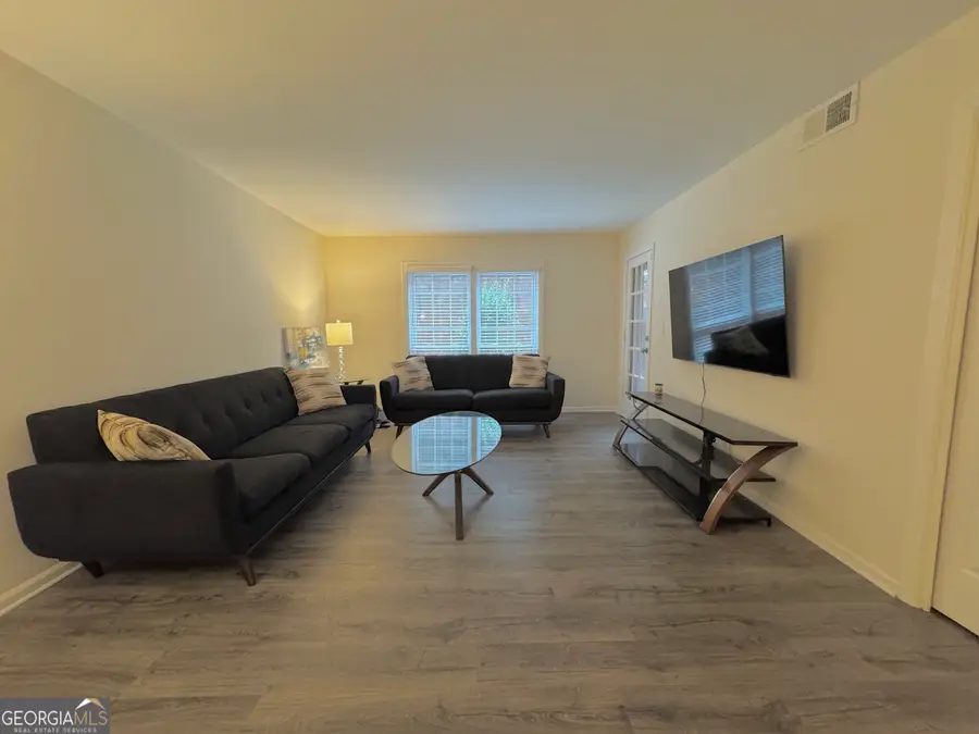 6851 Roswell Road #H13, Sandy Springs, GA 30328 - Image #3