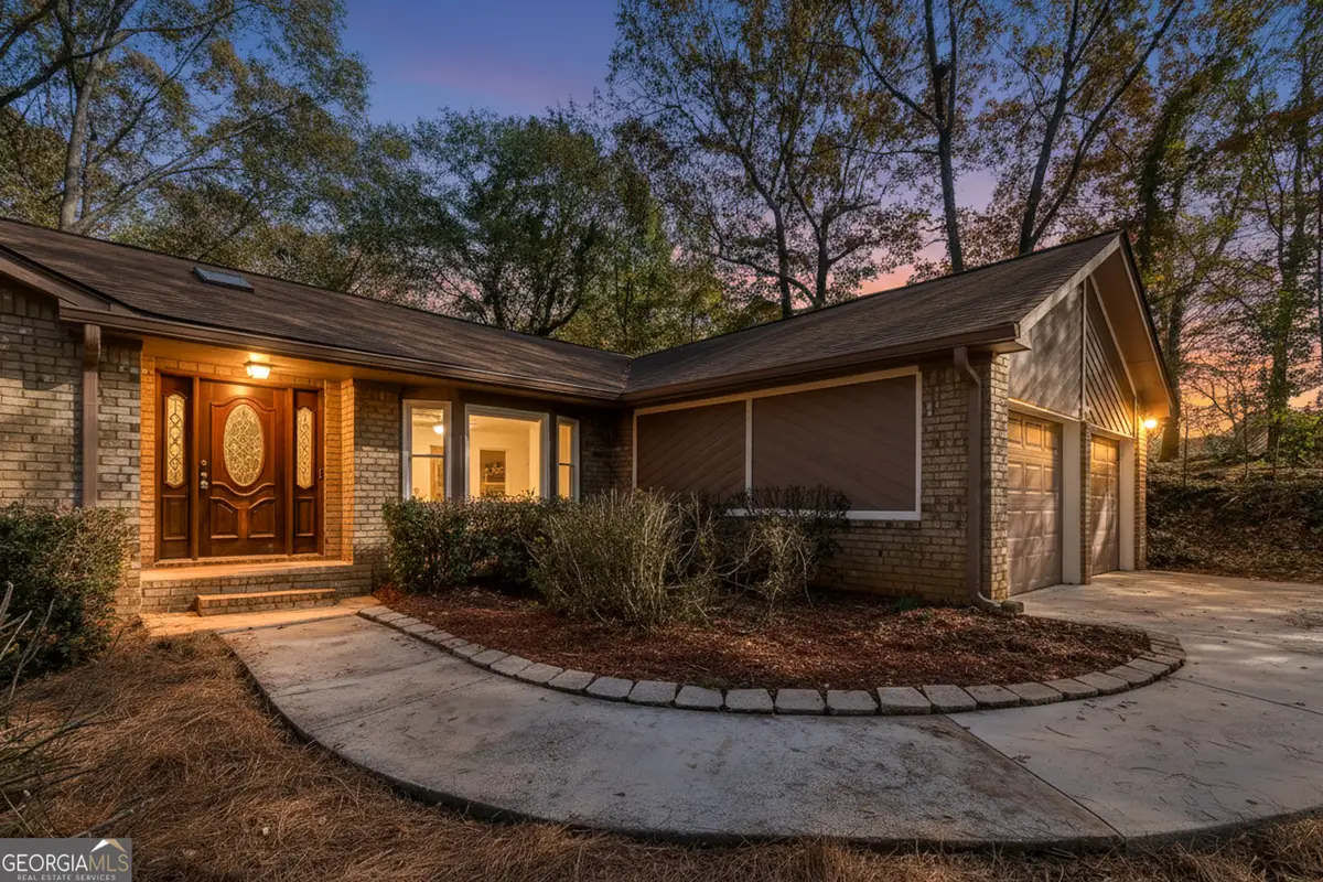 470 Battersea Drive, Lawrenceville, GA 30044 - #1