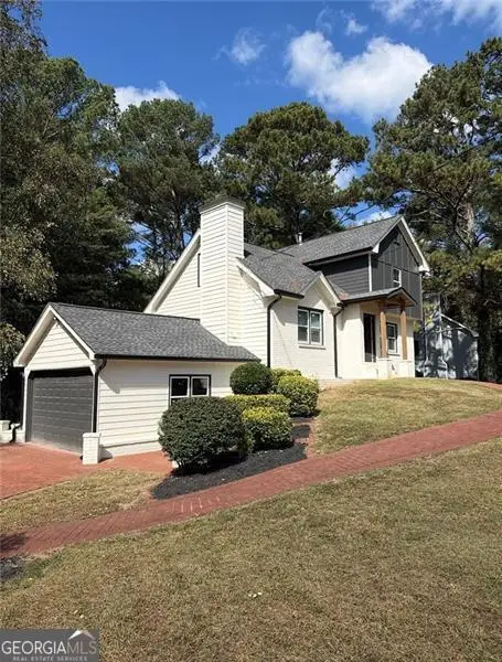 2048 Kelvin Drive, Lawrenceville, GA 30043 - Image #3