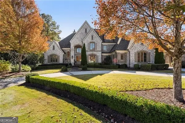 885 Vista Bluff Drive, Johns Creek, GA 30097