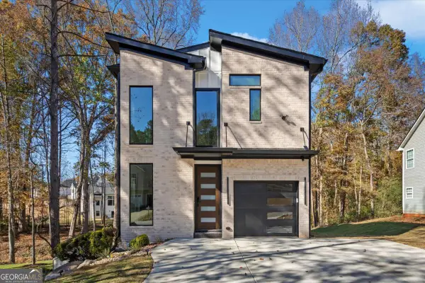 752 Crystal Bay Road, Villa Rica, GA 30180