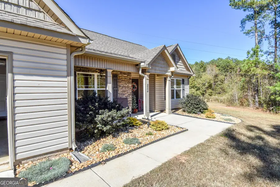 254 Needleleaf Drive, Barnesville, GA 30204 - Image #3