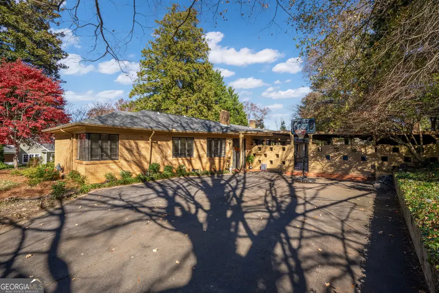 292 Chenocetah Drive, Cornelia, GA 30531 - Image #2