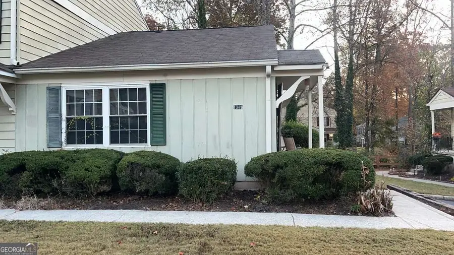 1341 Old Coach Road Sw, Marietta, GA 30008 - Image #2