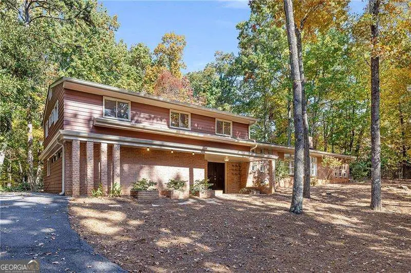 5685 Glen Errol Road Nw, Atlanta, GA 30327 - #1