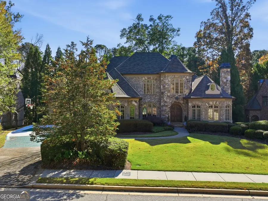 841 Camden Park Court Ne, Atlanta, GA 30342 - Image #3