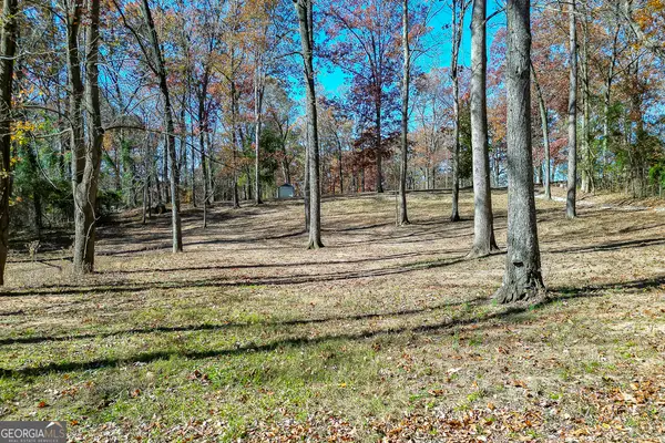 131 Canix Lane, Hoschton, GA 30548