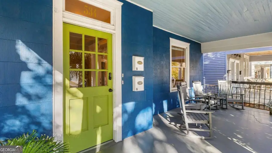 534 E Waldburg Street, Savannah, GA 31401 - #3