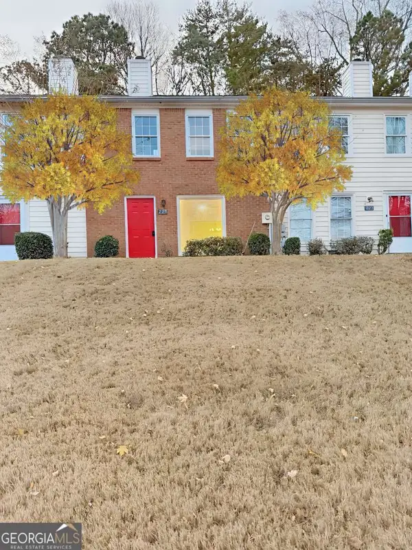 223 High Creek Drive, Roswell, GA 30076