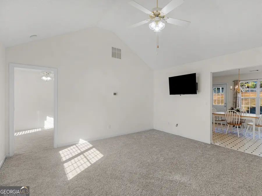 209 Regal Road, Jackson, GA 30233 - Image #3