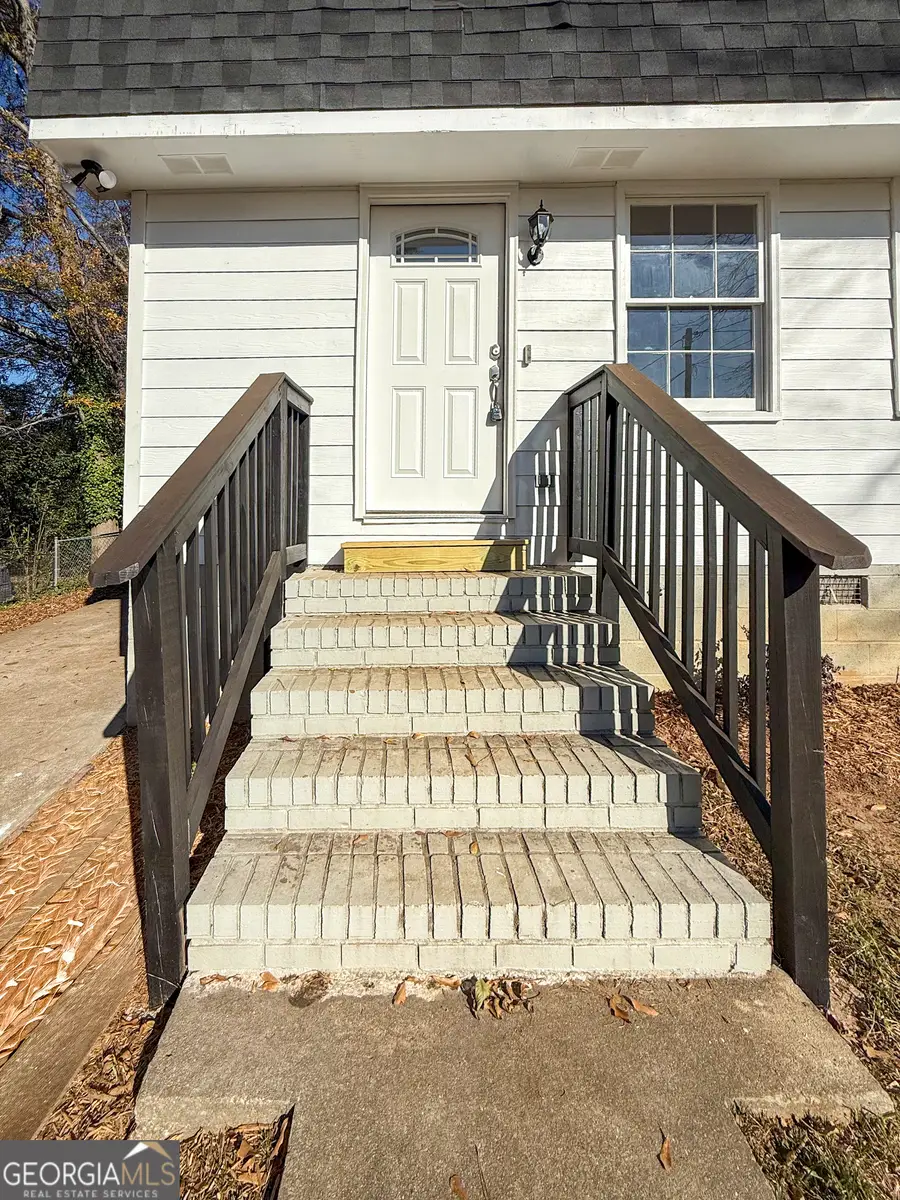 239 E Doyle Street, Toccoa, GA 30577 - Image #2