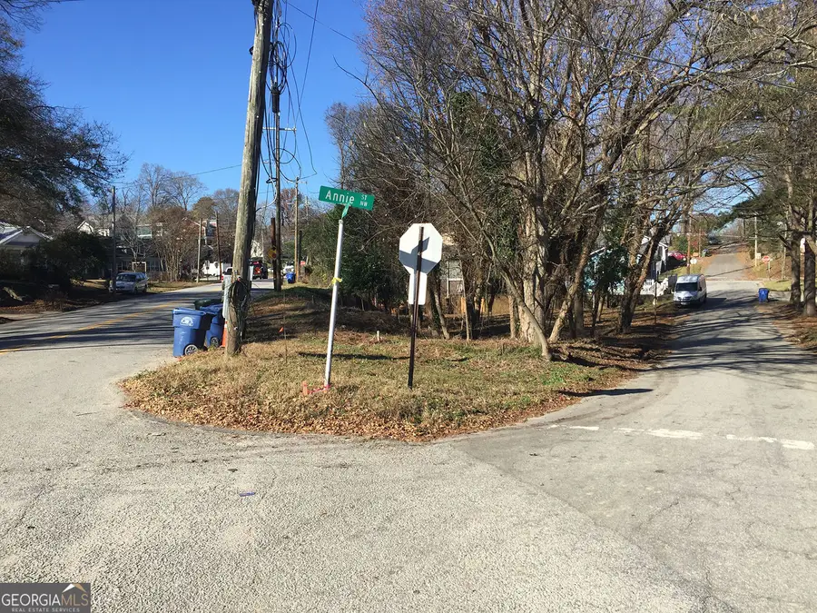 1709 Marietta Road Nw, Atlanta, GA 30318 - Image #2