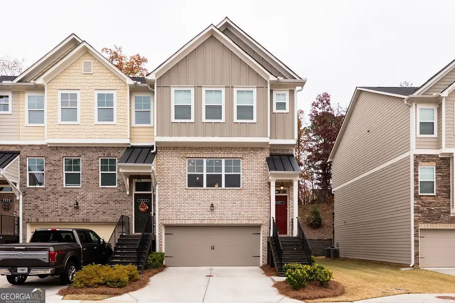 2527 Hedgeway Circle, Kennesaw, GA 30144 - Image #2