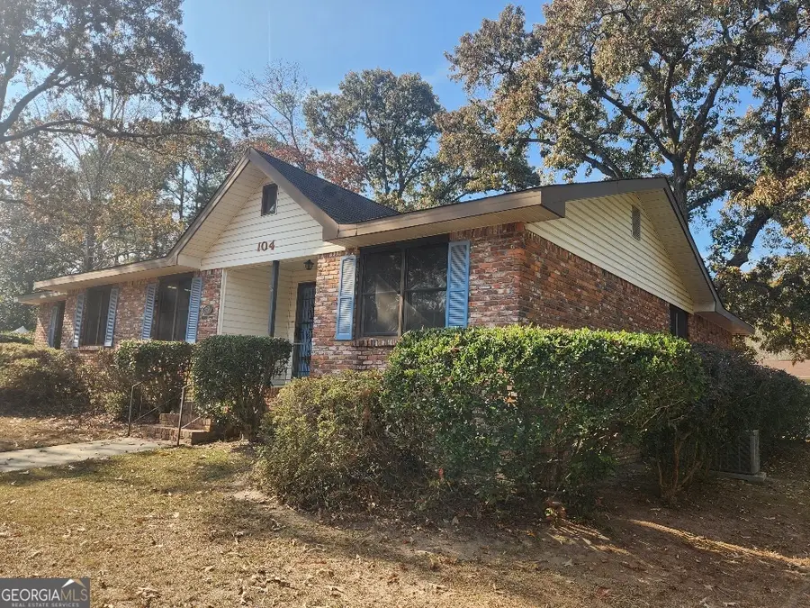 104 Oak Forest Court, Warner Robins, GA 31088 - Image #3