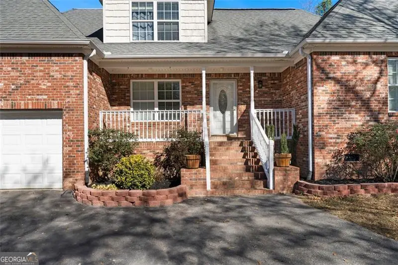 577 Everett Springs Road Sw, Calhoun, GA 30701 - Image #2