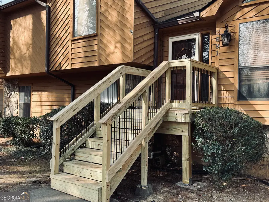 2691 Holly Springs Drive, Snellville, GA 30078 - Image #2