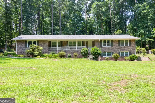 1976 Emerald Drive, Jonesboro, GA 30236