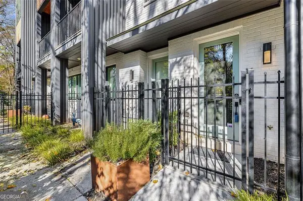 2347 Hosea L Williams Drive Se #16, Atlanta, GA 30317