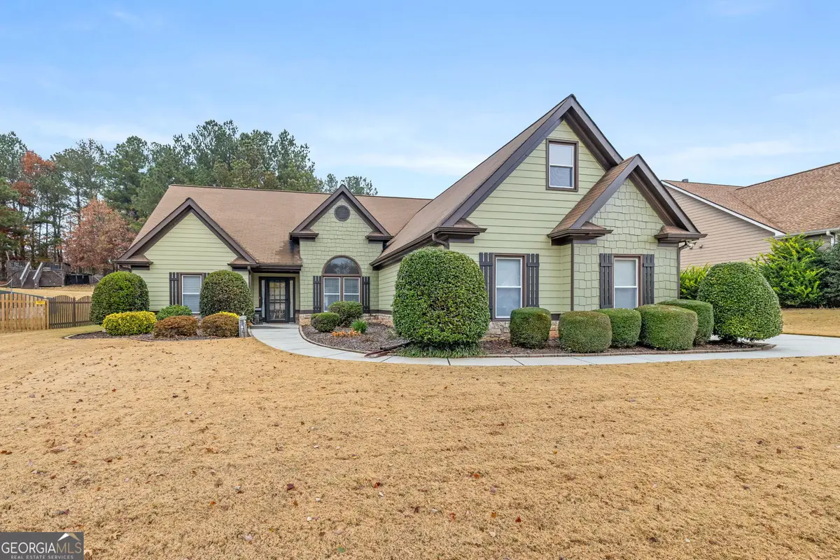 731 Lincoln Drive, Winder, GA 30680 - #1