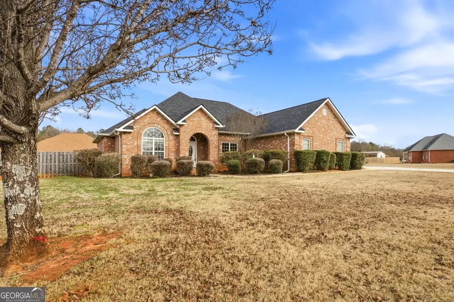 1022 Thistlewood Drive, Kathleen, GA 31047 - Image #2