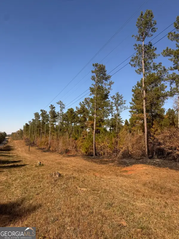 4523 Hwy 18, West Point, GA 31833