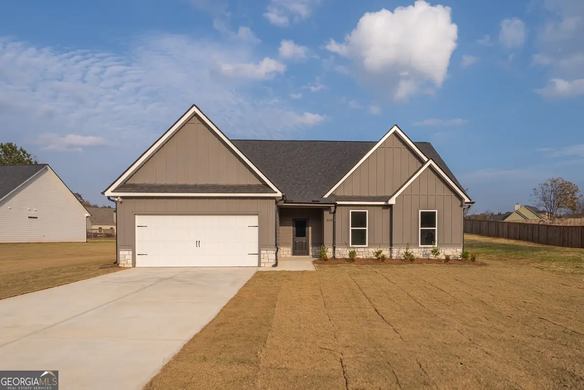 205 Squirrel Run, Good Hope, GA 30641 - #1