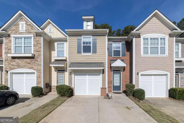 2002 Lakeshore Overlook Circle Nw, Kennesaw, GA 30152
