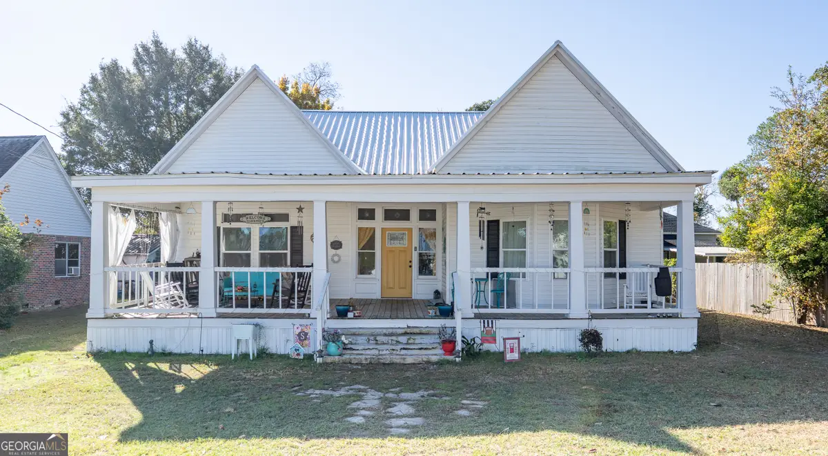 209 Mcdonald Street Sw, Pelham, GA 31779 - Image #1