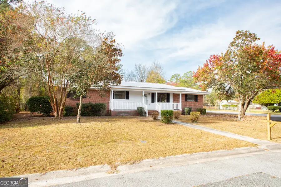 407 Pineview Drive, Waycross, GA 31501 - Image #3