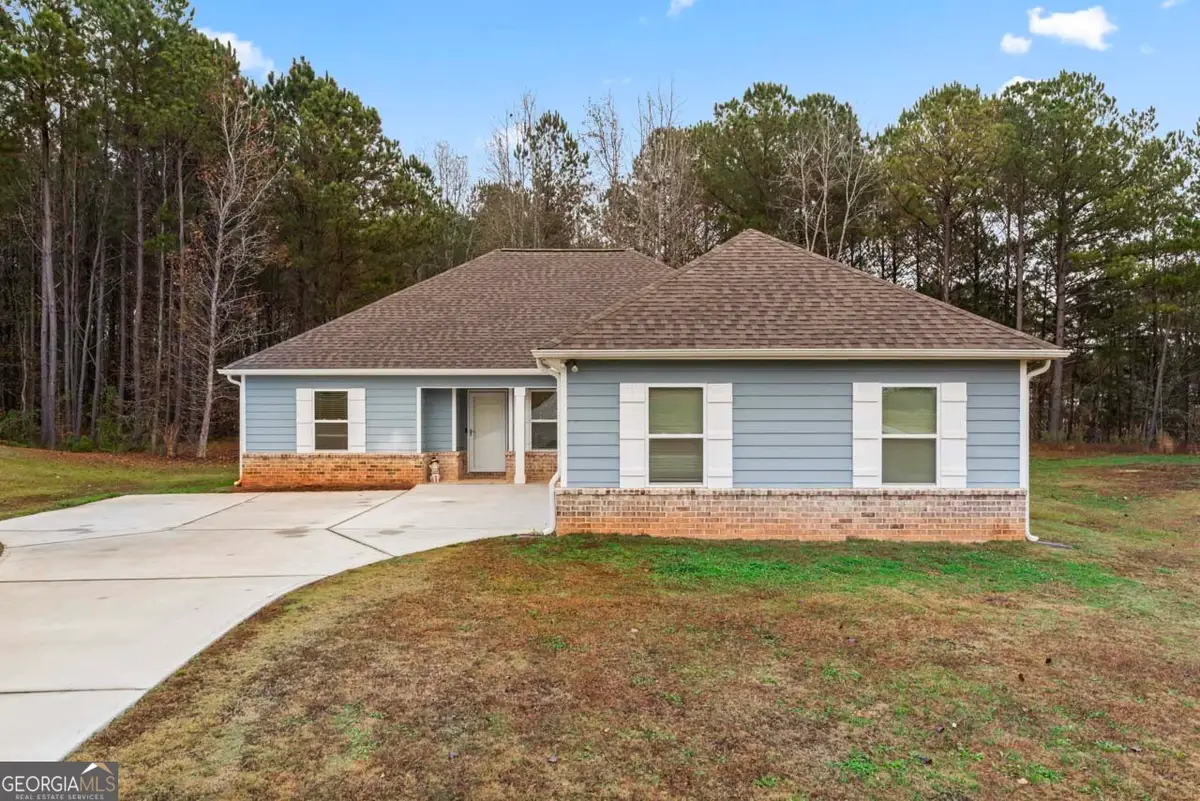 127 Magnolia Trail, Milner, GA 30257 - Image #1